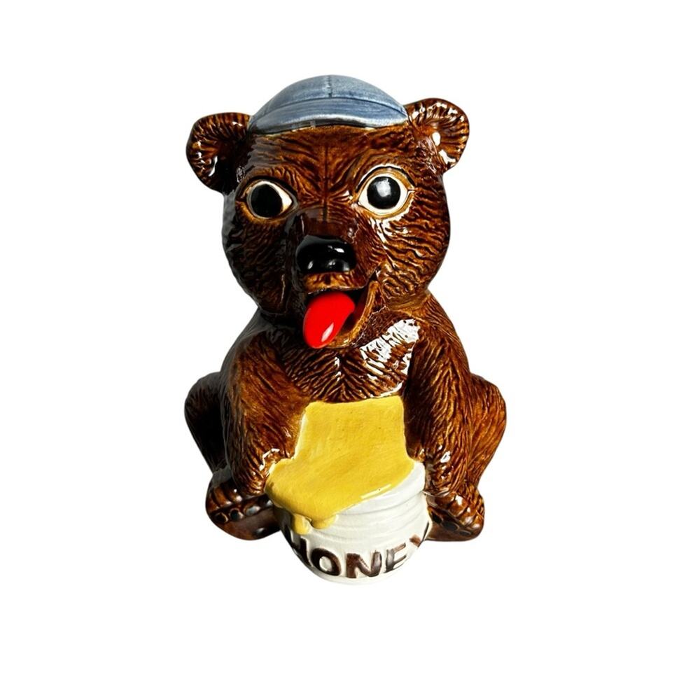 Vintage 1970’s Honey Bear Pot w/ Spoon Tongue Sittre Ceramics Prod Inc